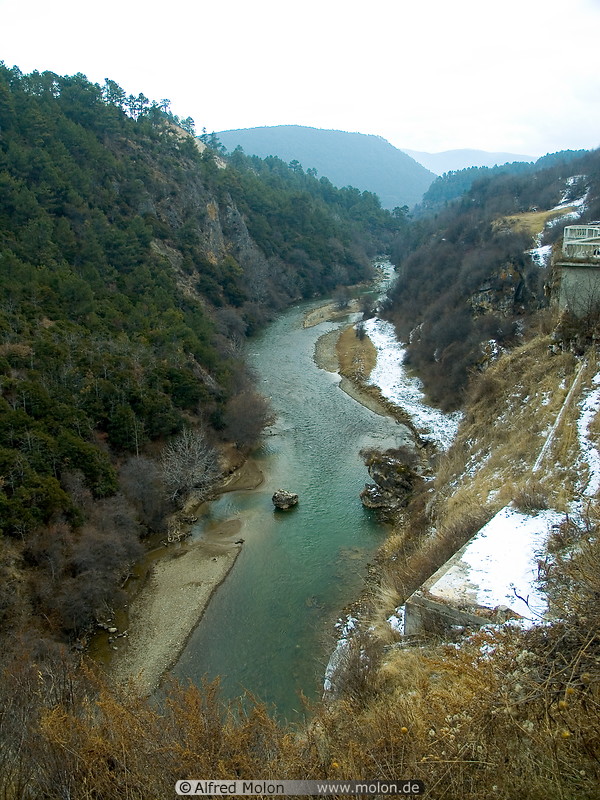 06 River and canyon