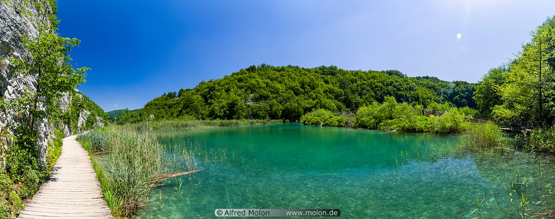 17 Plitvice lakes