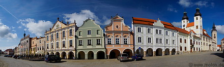 01 Colourful house facades on Telc square