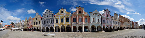 04 Panoramic view of old town square