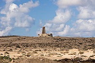 03 Q33 monument on Tel el Eisa ridge