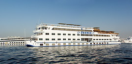 05 Nile cruise ship