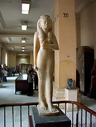 19 Statue of Amenirdis