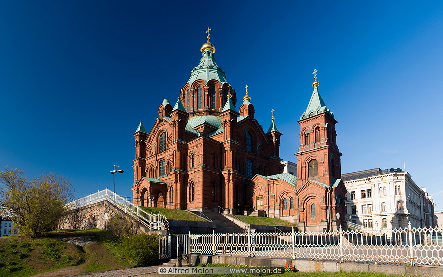 12 Uspenski Eastern Orthodox cathedral