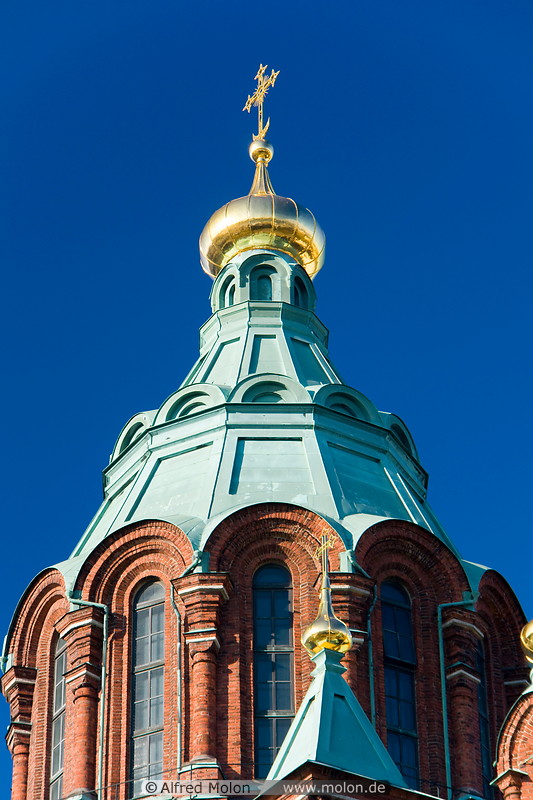 15 Uspenski Eastern Orthodox cathedral