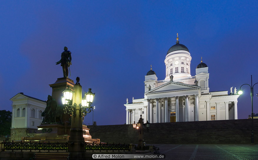 19 Helsinki cathedral and Senate square