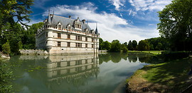 Azay le Rideau castle photo gallery  - 34 pictures of Azay le Rideau castle