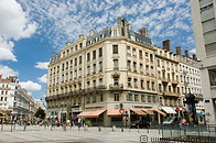 06 Buildings on Place de la Republique