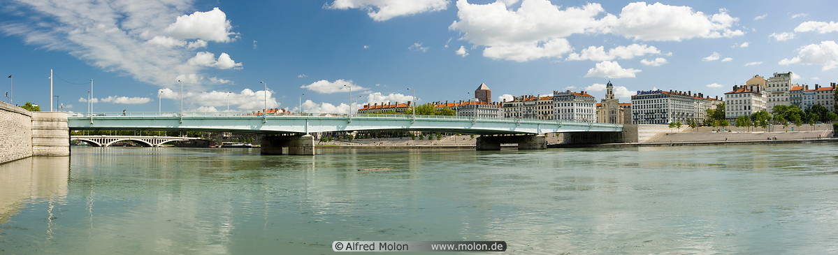 04 Guillotiere bridge and Rhone river