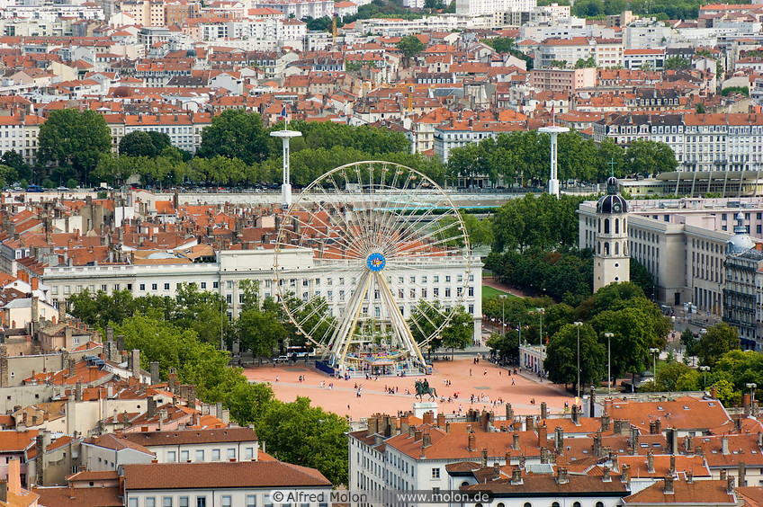 15 Central Lyon with Bellecour square
