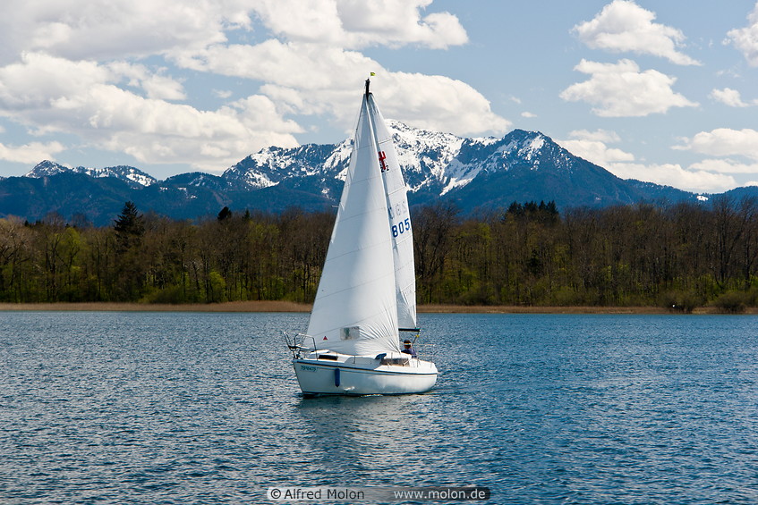 05 Sailboat on Chiemsee lake