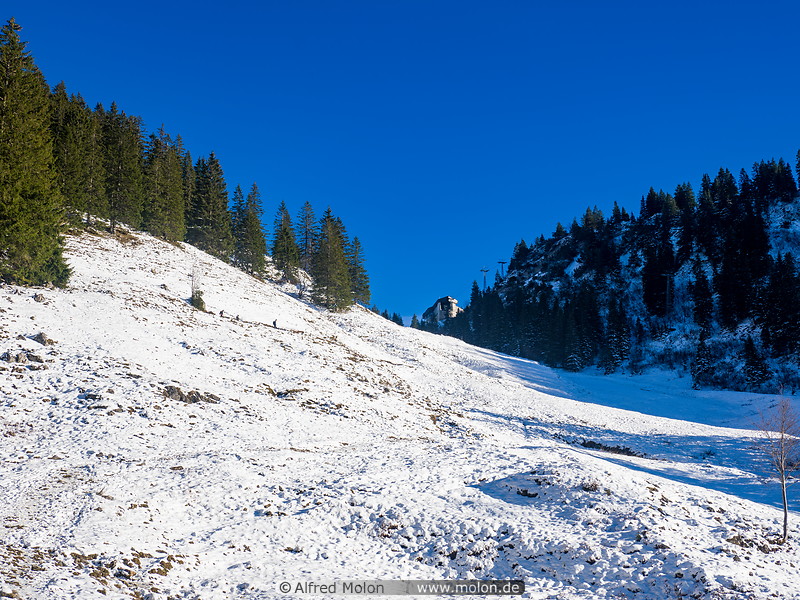 16 Mountain slope below Taubenstein station in winter