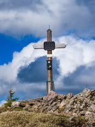 15 Raukopf mountain summit cross
