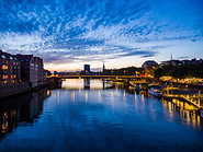 56 Weser river in Bremen at night