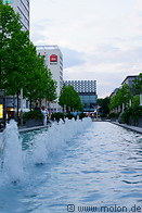 08 Fountain on Prager street