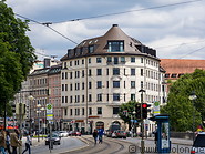 13 Ludwig bridge street