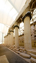 03 Columns under restoration