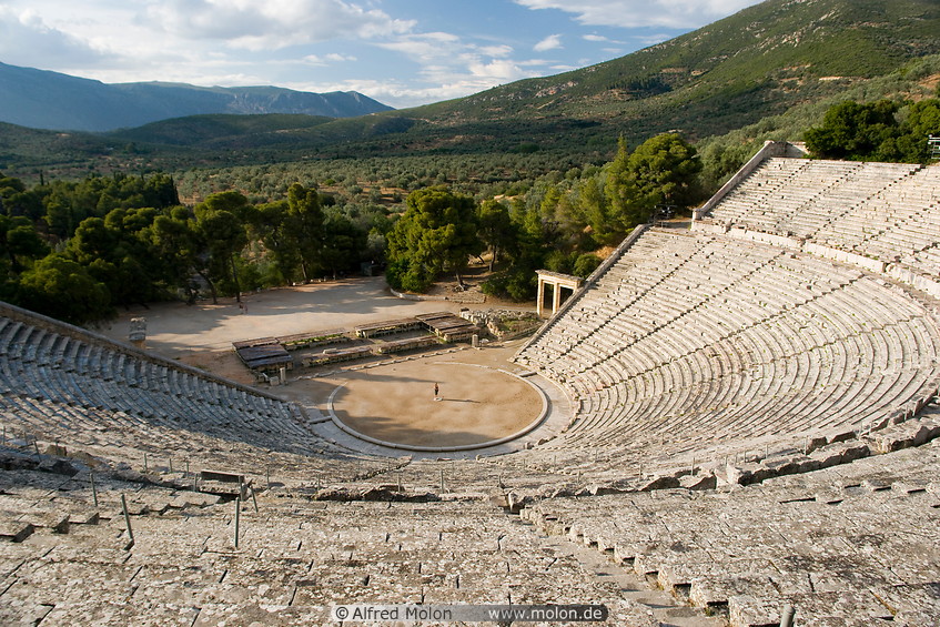 02 Epidaurus theatre