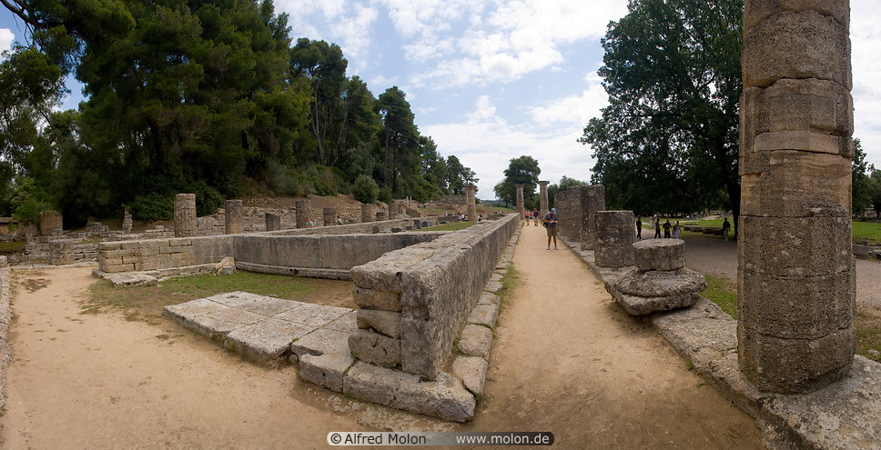 02 Temple of Hera ruins