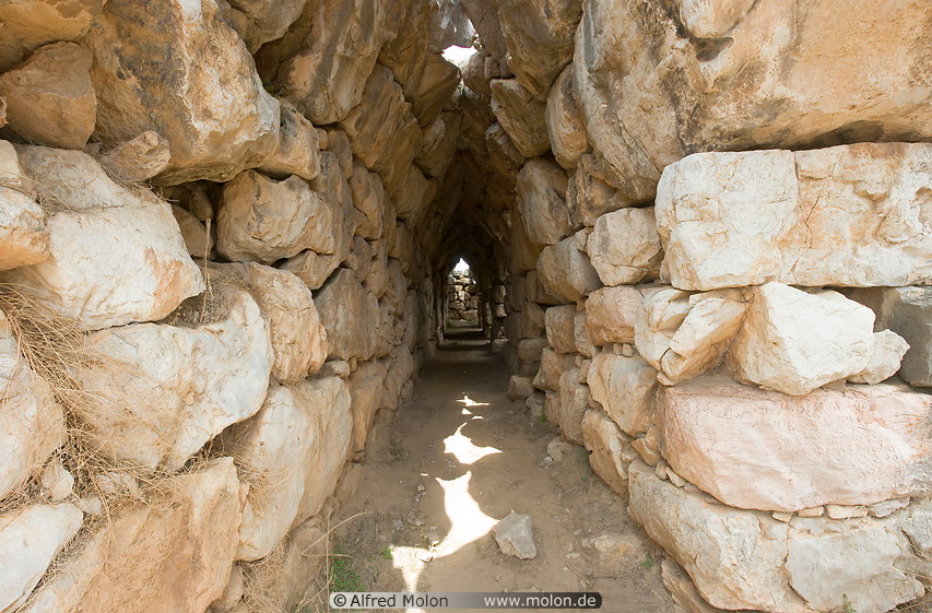 18 Cyclopean tunnel in acropolis