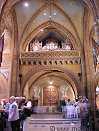12 Matthias church - Interior