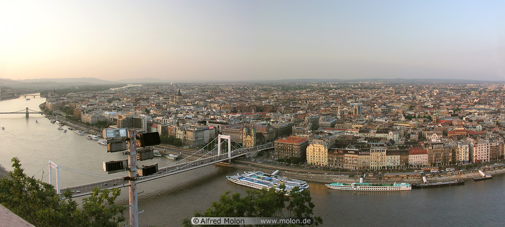 11 Evening view of Danube river and Pest