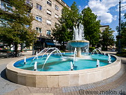 07 Fountain on Kossuth square