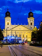 33 Reformed great church at night