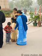 05 Indian family