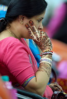 01 Indian tourist with henna paintings