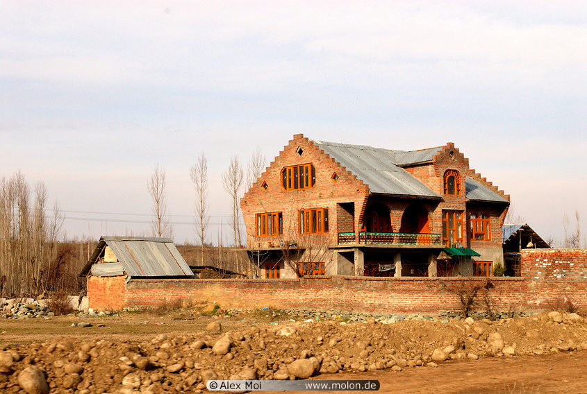11 Kashmiri village