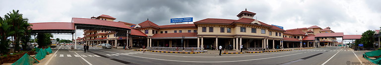 01 Kochi airport