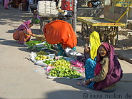 19 Fruit sellers