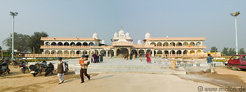 02 Sikh temple