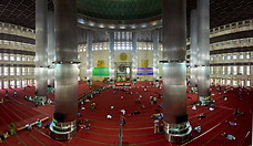 07 Istiqlal mosque prayer hall
