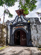 09 Fort Oranje gate