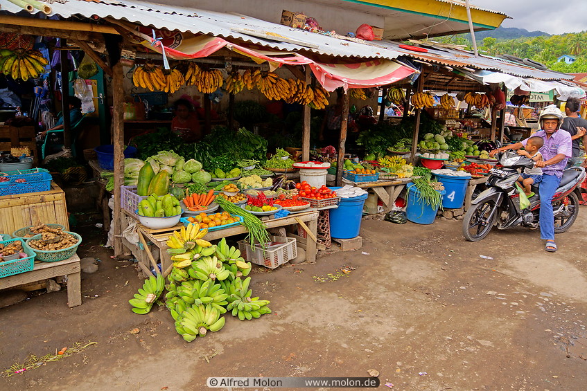 06 Vegetables market