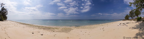 28 Karendi beach