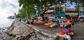 06 Penghibur waterfront with food stalls