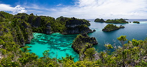 24 Panoramic view of islands