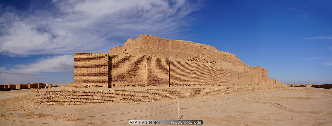 11 Chogha Zanbil ziggurat