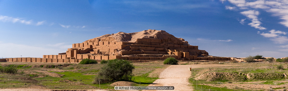 27 Chogha Zanbil ziggurat