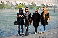 04 Young Iranian women