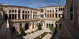 04 Inner courtyard