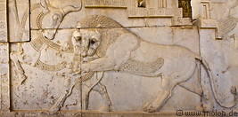 06 Lion and bull bas-relief