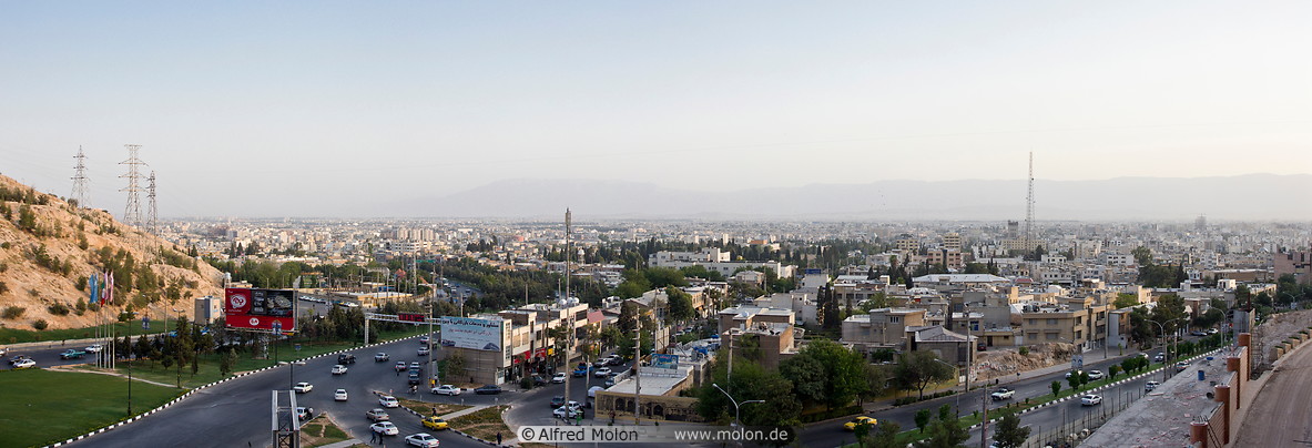 03 Shiraz skyline