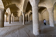 08 Columns in vaulted prayer hall