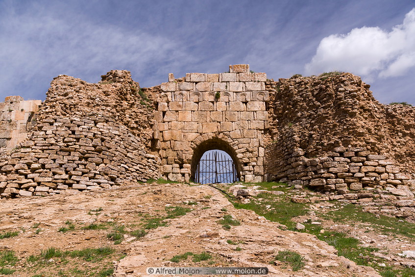 12 Southern gate of Takht-e Soleyman