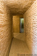 07 Corridor