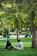 05 Young couple on lawn